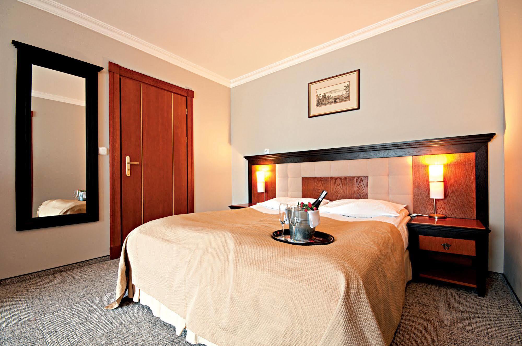 Leba Hotel & Spa Esterno foto
